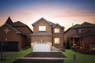 Charming Family Getaway in Richmond Hill - Richmond Hill - 0