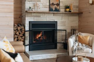 Le Montagnia escape to Tremblant with hot tub - Val-des-Lacs - 1