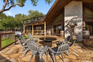 Guadalupe Bluff Log Cabin - 3