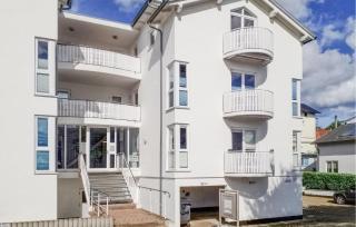 Amazing Apartment In Sassnitz With Wifi - Sassnitz - 4
