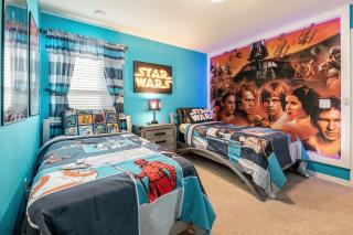 Sunset Retreat - 9 Bed Stunning Pool Home - 7