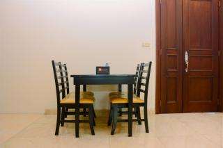 Modern 2BR at The Belleza Apartment By Travelio - 4