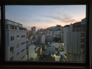 CatNap Guesthouse - Busan - 9
