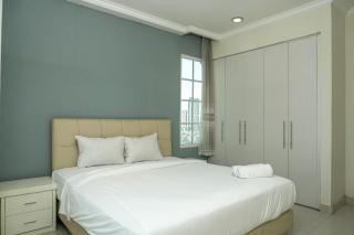 Comfy 1BR at Belleza Apartment By Travelio - Jakarta - 9