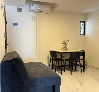 A1- Centrico departamento en Edificio Alfas - Tolomosita - 6