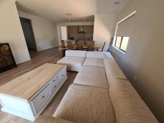 House near the Lake hosted by Rani - Nagambie - 3