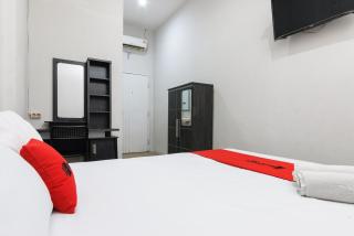 RedDoorz near Mandaya Royal Hospital Puri - 7