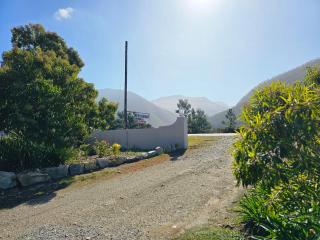 Tsitsikamma Gardens Self-Catering Cottages - Cottage #2 - 8