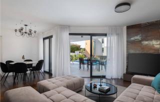 Beautiful Apartment In Zidarici - 8