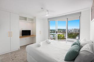 Rainbow Commodore Coolangatta - 2