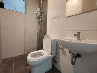 Pacific Place Ara Damansara LRT Pool Parking Kitchen By Kenangan Homes - Petaling Jaya - 8