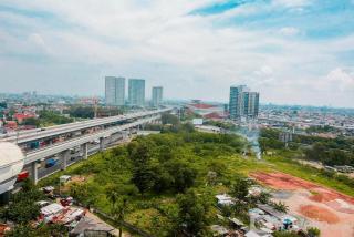 Comfy 2BR Mutiara Bekasi Apartement By Travelio - Bekasi - 8