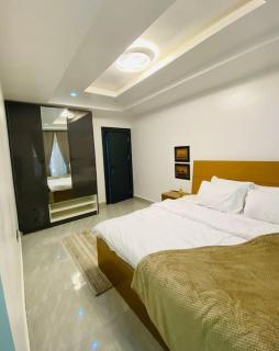 3 bedroom apartment in Garki - 2