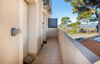 Awesome Apartment In Hyères With Wifi - Hyères - 4