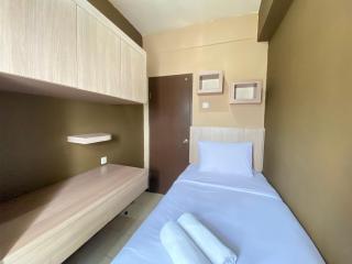 Well Furnished 2BR at Suites @Metro Apartment By Travelio - 6