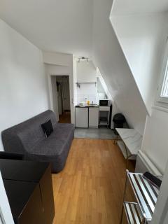 Beautiful Rooms nearby Champs Elysées - París - 8