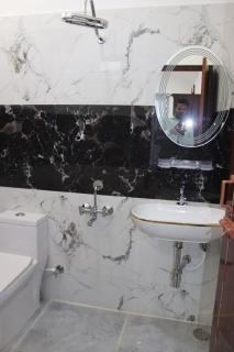 SK Grand Private Pool Villa Mahabalipuram by Royal Experiences - 9