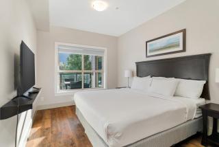 Exquisite 2BR Escape Mountain Beauty Awaits - 8