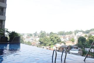 Classy Chic Studio Room at Apartment Parahyangan Residence Bandung By Travelio - Bandung - 1