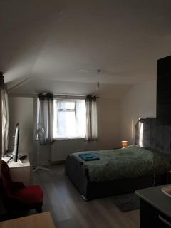 Studios - Ely - 8