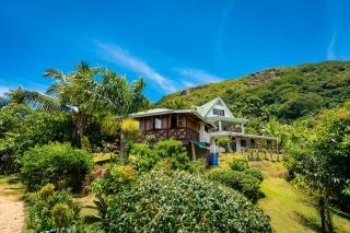 Lemongrass Lodge - Beau Vallon - 9