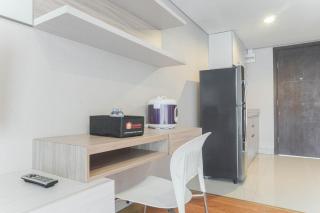 Comfortable and Nice Studio Room Apartement at H Residence By Travelio - Jakarta - 6