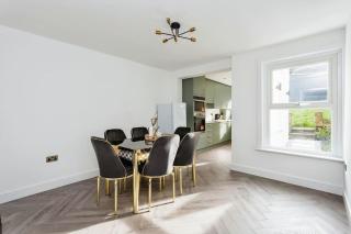 Stylish Spacious House Central Tonbridge With Free Parking & Garden - 6