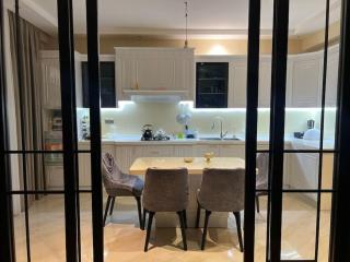 Modern Stylish Comfy Apartment - Baku - 5