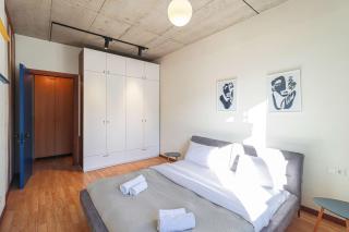Modern 1BR apt w spacious balcony & a bathtub - Tbilisi - 5
