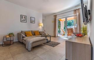 3 Bedroom Lovely Home In Barbariga - 6