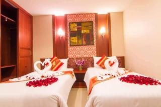 Patong Hemingways Hotel - Patong - 3