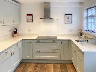 The White Cottage - 6