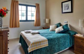 Tahiti 2 bed Apartment - 1