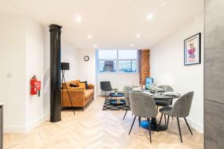 Modern 2 Bed Manchester Apartment Close to Etihad - 4