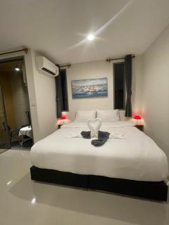 Sunny Balcony - Ban Khlong Haeng - 9