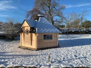 WestLaigh Central Scotland with outdoor BBQ Hut, pets welcome - Strathaven - 5