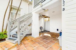 Duval Street Retreat - 1