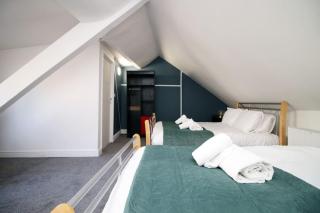 Beautiful spacious flat near city centre with Free Parking - Swansea - 4