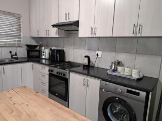 St Diaz Mossel Bay Holiday Home - Mossel Bay - 2