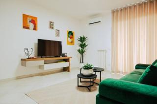 Attico vicino all Aeroporto con Parcheggio privato e 2 Bagni - 1