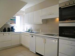 Chateau Petit Sable 0101 - Le Coq - 8