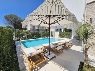 Luxury Villa with Private Pool - Durazzo - 1