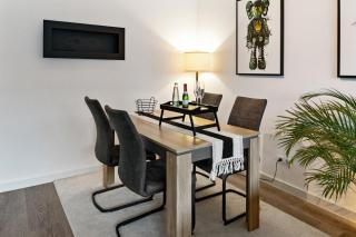 Modern Style Business Suite - Office - Kitchen - Balcony - Herzogenaurach - 7