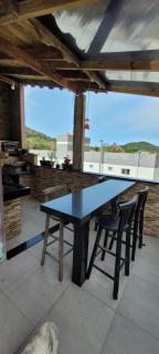 Casa 4 dormitórios em Itapema - Itapema - 0