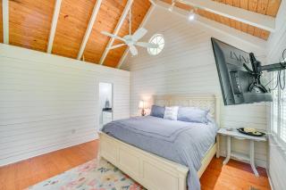 Dock and Panoramic Views Guntersville Lake Retreat! - 2