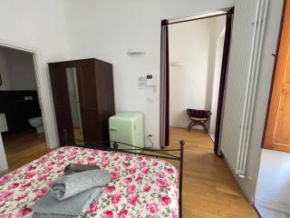 Lovely Room in Bari Old town - Bari - 4