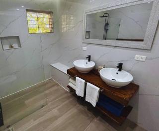 Villa Elisa 4BR with Pool Jacuzzi & BBQ - Punta Cana - 8