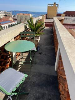 Palais Gothique - Cannes - 8