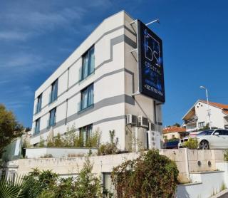 Hotel Jona - Podstrana - 0