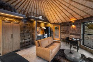The Mountain Yurt - Emigrant - 5